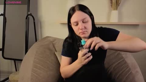 Kvetachka Thu-Sun 0900am-1500pmGTM2 online show from 11-20-25, 01:39