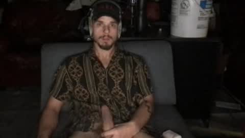 Snapshot of kxng222 chatting on 11-15-25, 05:49 kxng222 online show from 11-15-25, 05:49