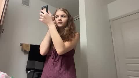 kyky online show from 11-26-25, 06:42