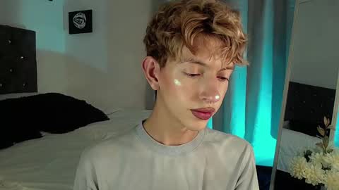 Kyle Cooper online show from 12-28-24, 05:12