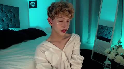 Kyle Cooper online show from 12-31-24, 07:31