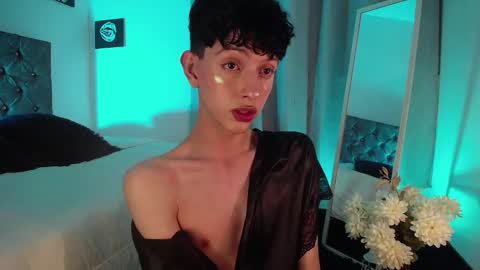 Kyle Cooper online show from 01-10-25, 03:07