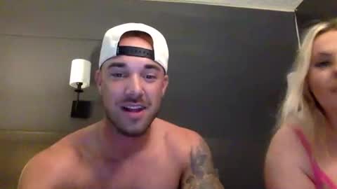 kylealyssa97 online show from 10-27-25, 02:04