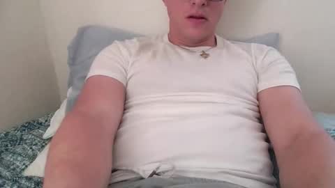 Snapshot of kyleracepearson chatting on 04-10-26, 10:36 kylerace online show from 04-10-26, 10:36