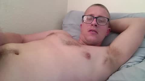 Snapshot of kyleracepearson chatting on 04-12-26, 01:21 kylerace online show from 04-12-26, 01:21