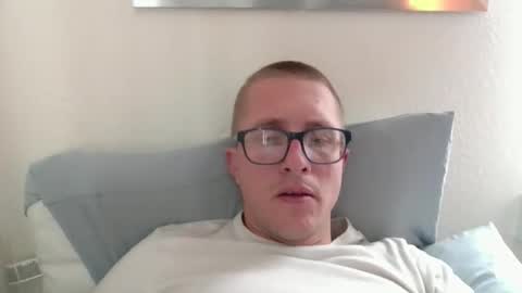 Snapshot of kyleracepearson chatting on 04-13-26, 10:15 kylerace online show from 04-13-26, 10:15