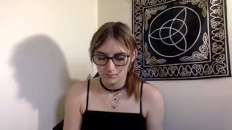 Kylianna online show from 10-12-25, 08:19