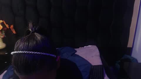 kylie_bloom online show from 10-21-25, 08:42