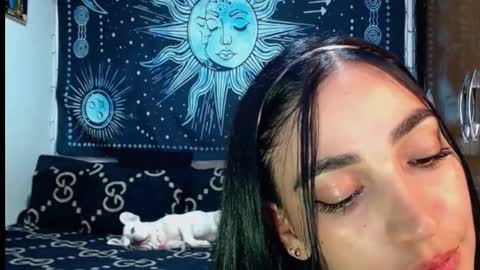 Snapshot of kylie_capricorn chatting on 10-15-25, 10:10 kylie online show from 10-15-25, 10:10