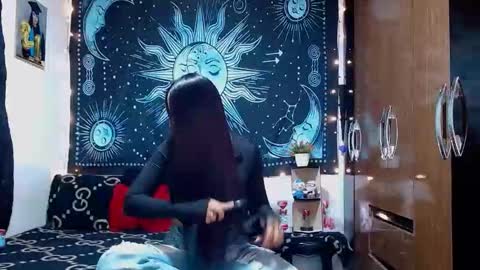 kylie online show from 02-08-26, 09:18