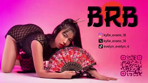 Snapshot of kylie_evans_18 chatting on 01-18-26, 09:35 Kylie online show from 01-18-26, 09:35