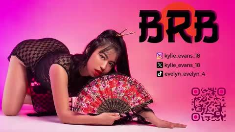 Snapshot of kylie_evans_18 chatting on 02-03-26, 02:53 Kylie online show from 02-03-26, 02:53