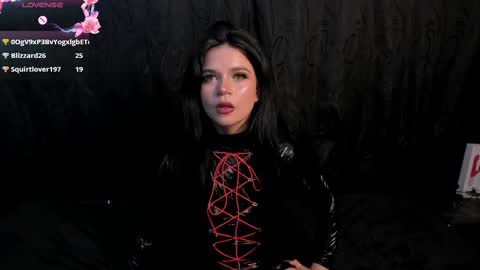 submissive demon Please help me to reach 500 thumbs up online show from 02-18-25, 04:26