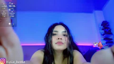 k ylie online show from 02-01-25, 01:02