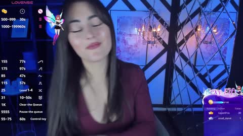 Kylie online show from 12-21-24, 04:46