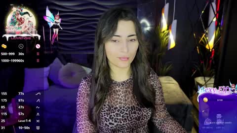 Kylie online show from 12-30-24, 05:26