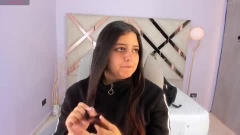 Kylie Reyes  online show from 12-01-25, 07:08