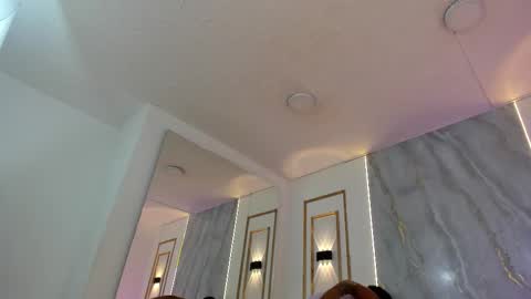 Snapshot of kyliegomez chatting on 10-12-25, 12:04 Kylie online show from 10-12-25, 12:04