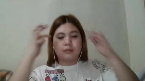 Snapshot of kyliesinners chatting on 01-06-26, 10:52 kyliesinners online show from 01-06-26, 10:52