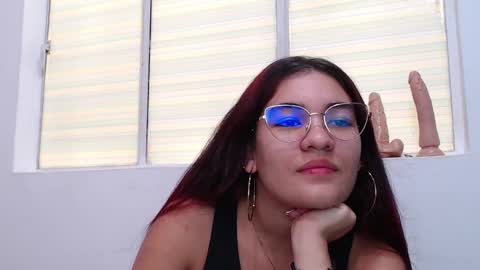 Kylie online show from 02-08-25, 08:42