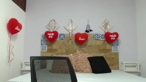 Kylie online show from 02-21-25, 11:22