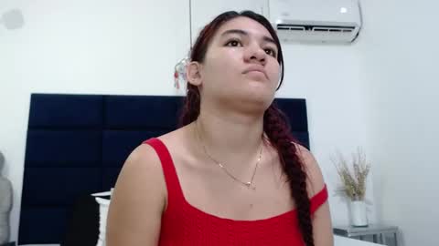 Kylie online show from 03-02-25, 10:35