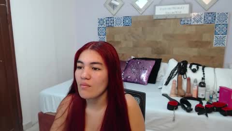 Kylie online show from 11-27-25, 11:12