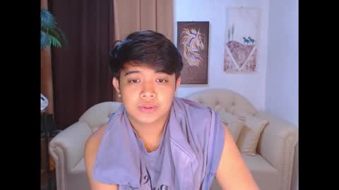 Snapshot of kyll_collins chatting on 11-12-25, 05:24 kyll_collins online show from 11-12-25, 05:24