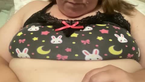 KYLO online show from 09-11-25, 01:49