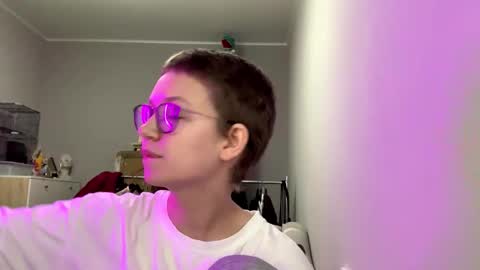 Kim online show from 01-16-26, 12:03