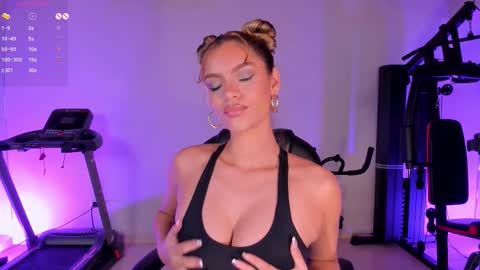 Snapshot of kyomivelvet chatting on 02-25-26, 07:01 Kyomi Velvet online show from 02-25-26, 07:01