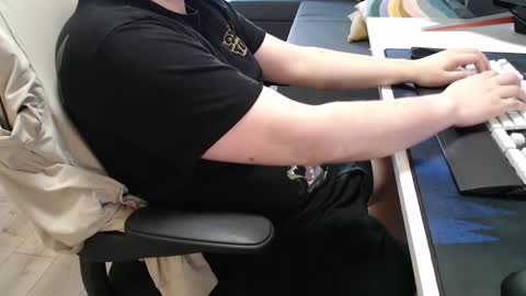 Call me Kyou key-yo online show from 02-01-26, 09:46