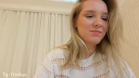 lina online show from 11-27-25, 09:28