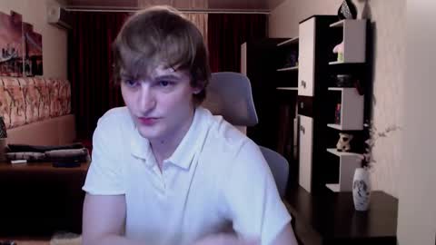 Snapshot of l1onkennedy chatting on 10-24-25, 08:49 l1onkennedy online show from 10-24-25, 08:49