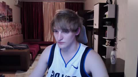 Snapshot of l1onkennedy chatting on 10-29-25, 03:25 l1onkennedy online show from 10-29-25, 03:25