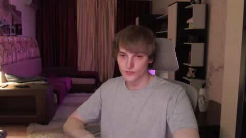 Snapshot of l1onkennedy chatting on 11-17-25, 09:20 l1onkennedy online show from 11-17-25, 09:20