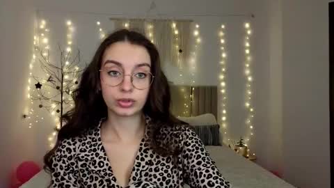 Margo  online show from 01-07-26, 02:19