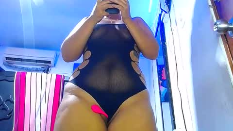 la_crespy29 online show from 10-28-25, 12:36