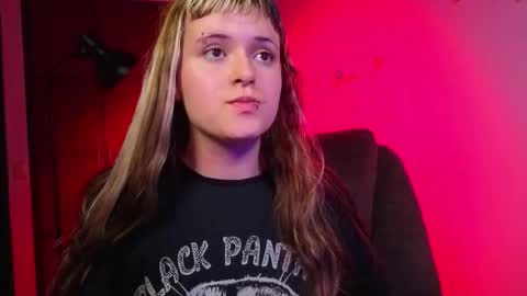 Snapshot of la_femme_fatale_ chatting on 02-28-26, 11:06 Hanna FREE ONLYFANS online show from 02-28-26, 11:06