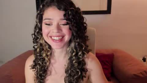 Jazmin online show from 11-18-25, 03:12