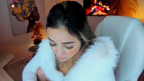 Vero  online show from 11-21-25, 07:51