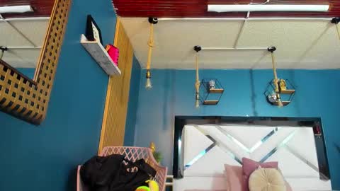 Cris  online show from 11-07-25, 11:10