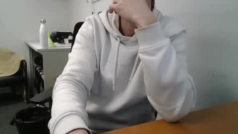 labelette007 online show from 02-06-26, 09:34