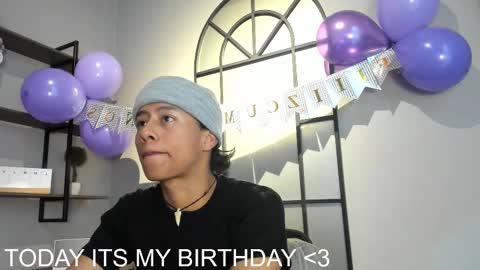 labrinthteasing online show from 11-03-25, 01:23