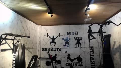 Snapshot of labrinthteasing chatting on 02-18-26, 12:12 labrinthteasing online show from 02-18-26, 12:12