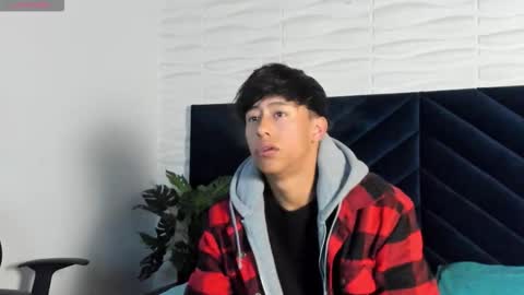 Snapshot of labrinthteasing chatting on 02-24-26, 12:14 labrinthteasing online show from 02-24-26, 12:14