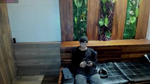 Snapshot of labrinthteasing chatting on 03-14-26, 12:10 labrinthteasing online show from 03-14-26, 12:10