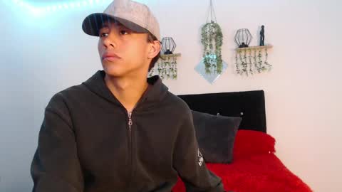 Snapshot of labrinthteasing chatting on 04-12-26, 07:30 labrinthteasing online show from 04-12-26, 07:30