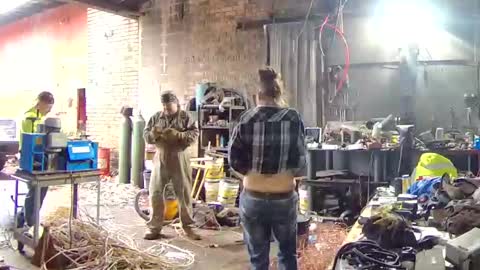 Snapshot of lacedinleather chatting on 10-30-25, 04:52 LacedInLeather online show from 10-30-25, 04:52