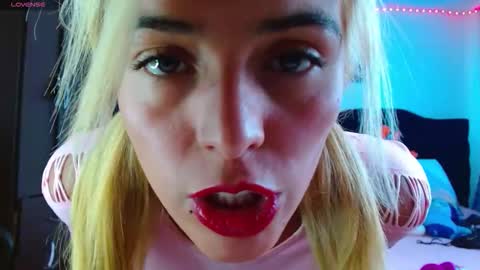 Valentina online show from 09-24-25, 07:17